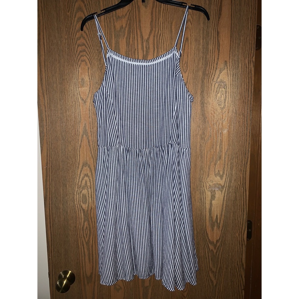 ✨Old Navy | Chambray and White Striped Sundress✨